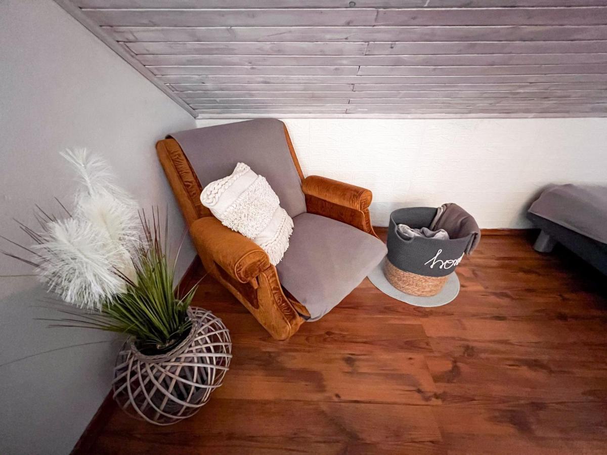 Apartment Cesare 3 Zastražišće エクステリア 写真