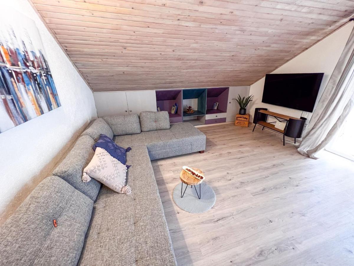 Apartment Cesare 3 Zastražišće エクステリア 写真